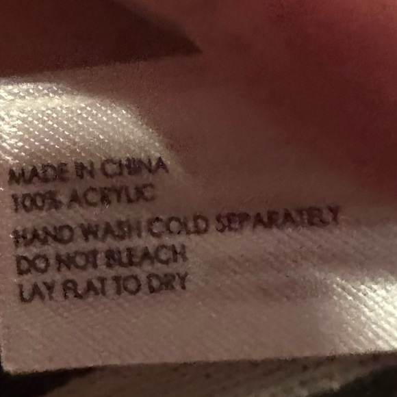 Michael Kors Scarf 64" Black & White NWT - Picture 3 of 5